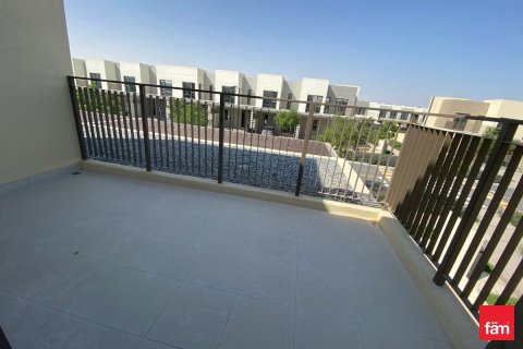 Villa de 4 chambres à Dubai, UAE No. 100459 2
