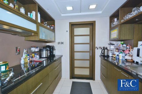 Appartement de 2 chambres à Downtown Dubai (Downtown Burj Dubai), UAE No. 94921 6