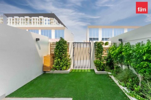 Townhouse de 2 chambres à Dubai, UAE No. 103112 14