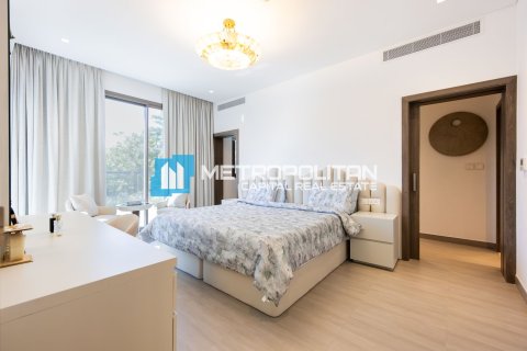 4 bedrooms Villa on the Yas Island, UAE No. 46812 19