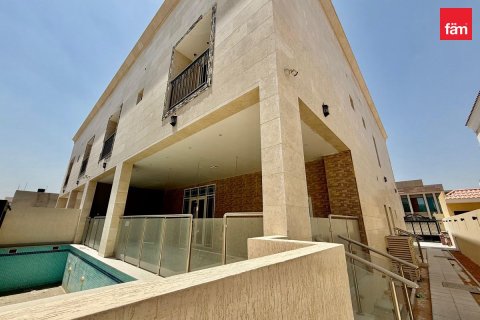 Villa de 6 dormitorios  No. 87325 12