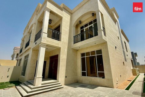 Villa de 6 dormitorios  No. 87325 11