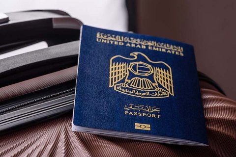 How to obtain UAE residency in 2025