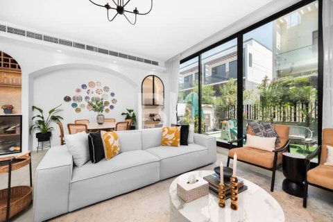 Villa de 4 dormitorios en Al Furjan, UAE No. 68370 18