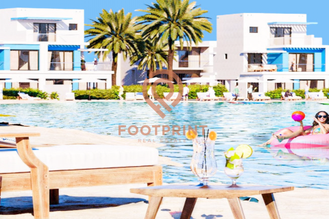 5 bedrooms Townhouse in Dubai, UAE No. 21804 6