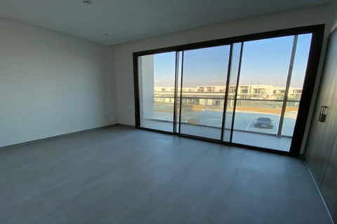 3 غرف نوم منزل ذو طابقين  رقم 106858 11