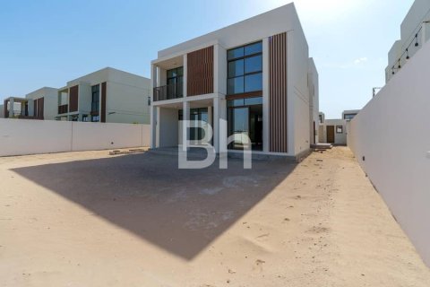 Villa de 3 dormitorios en Abu Dhabi, UAE No. 63263 4