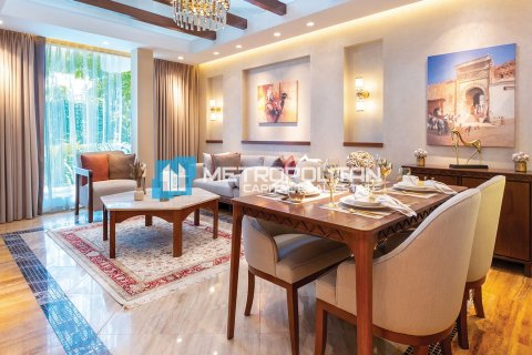 Appartement de 2 chambres à Masdar City, UAE No. 81969 3