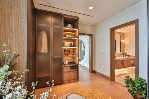 Villa de 5 dormitorios en Abu Dhabi, UAE No. 90374 4
