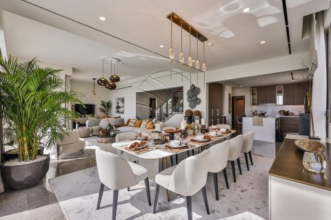 Villa de 5 dormitorios en Abu Dhabi, UAE No. 90374 16