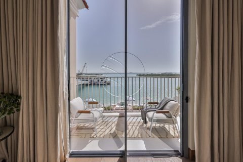 Villa de 5 dormitorios en Abu Dhabi, UAE No. 90374 9