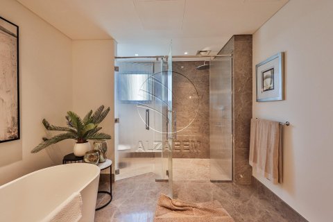 Villa de 5 dormitorios en Abu Dhabi, UAE No. 90374 5