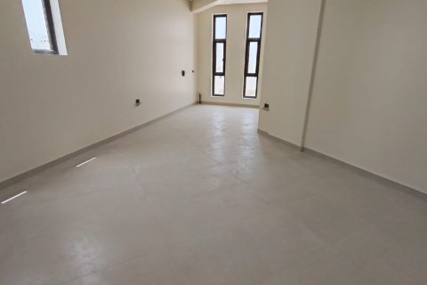 Villa Gemela de 5 dormitorios en Al Ansab, Oman No. 99334 7