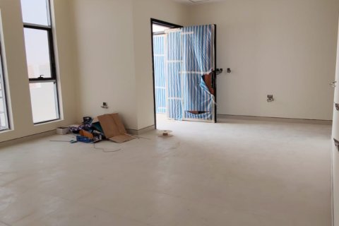Villa Gemela de 5 dormitorios en Al Ansab, Oman No. 99334 3