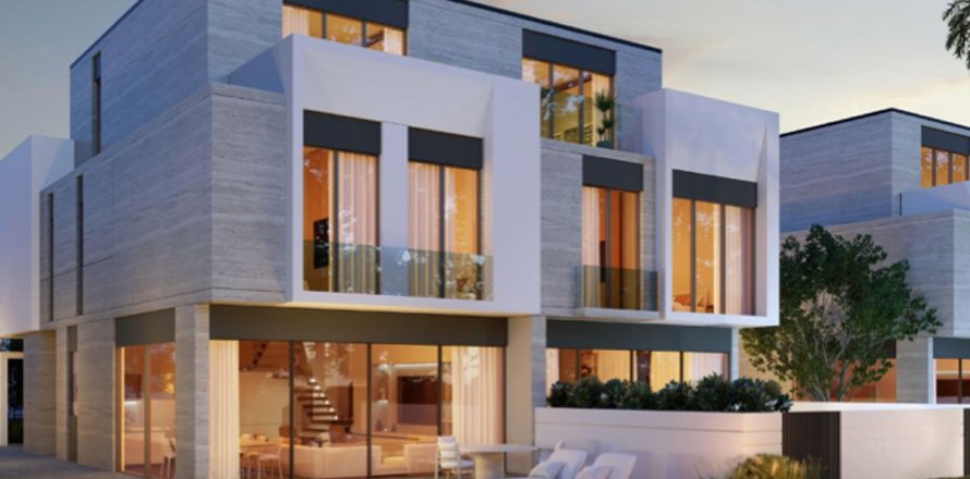 Villa de 5 dormitorios No. 73010