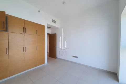 3 bedrooms Apartment in Corniche Road, UAE No. 19693 8