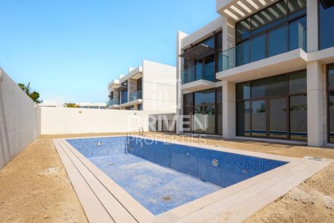 6 غرفة نوم  فيلا في District One, الإمارات العربية المتحدة رقم 85265 3