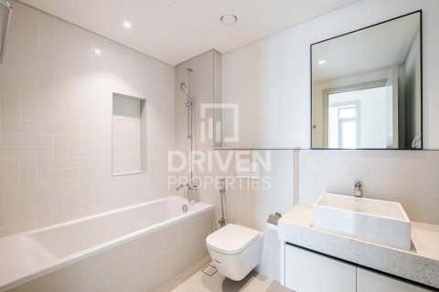 2 غرف نوم شقة في EMAAR Beachfront, الإمارات العربية المتحدة رقم 31811 7
