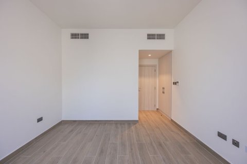 Commercial property de 3 dormitorios en  Yas Island, UAE No. 79544 12