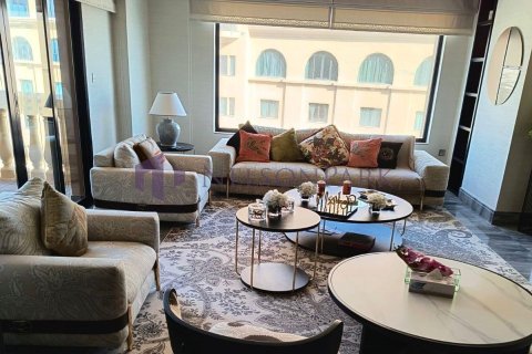 3 bedrooms Apartment in Doha, Qatar No. 57834 2