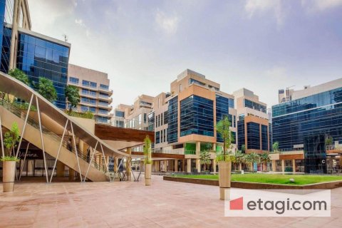 65.1m² Apartment in Bay Square, UAE No. 76342 2