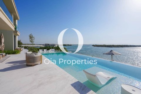 Villa de 7 dormitorios en Abu Dhabi, UAE No. 66611 4