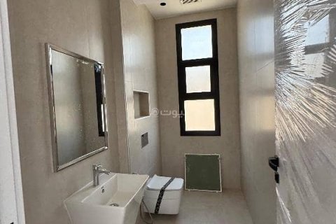 Apartment de 3 dormitorios en Riyadh, Saudi Arabia No. 69097 3