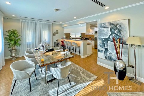 3 غرف نوم فيلا في Legacy, الإمارات العربية المتحدة رقم 81817 9