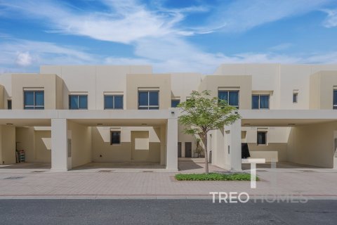 3 bedrooms Townhouse in Noor Townhouses, UAE No. 81809 2