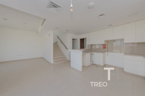 3 bedrooms Townhouse in Noor Townhouses, UAE No. 81809 5
