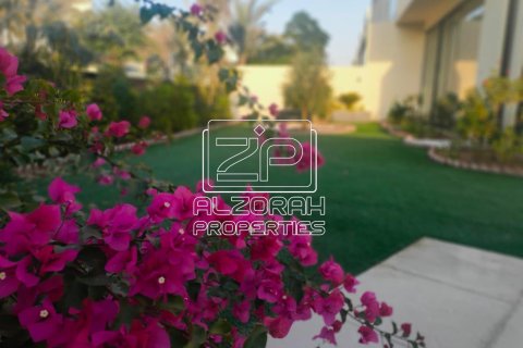 Villa de 3 dormitorios en Al Zorah, UAE No. 75861 29