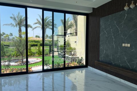 Villa de 3 dormitorios en Al Zorah, UAE No. 75861 11