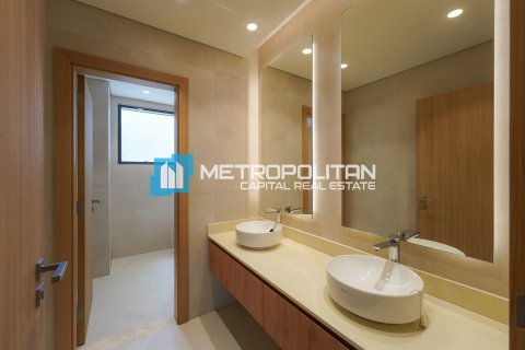 Villa de 6 dormitorios No. 71074 12