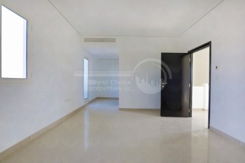 5 bedrooms Villa in Al Reef, UAE No. 12315 9