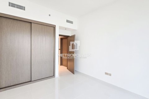 Apartment de 2 dormitorios en EMAAR Beachfront, UAE No. 77426 11
