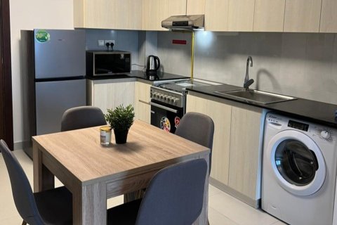 Appartement de 2 chambres à Binghatti Gateway, UAE No. 95880 7