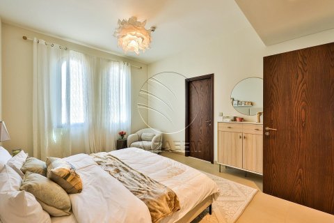 Townhouse de 2 chambres à Khalifa City, UAE No. 91325 4