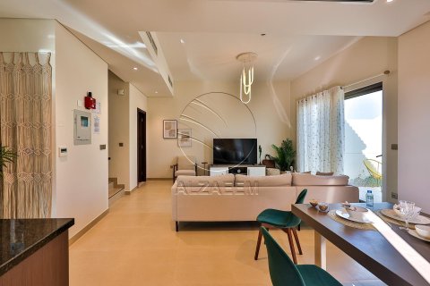 Townhouse de 2 chambres à Khalifa City, UAE No. 91325 22