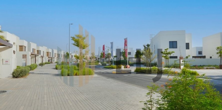 Townhouse de 3 chambres à Yas Island, UAE No. 52216