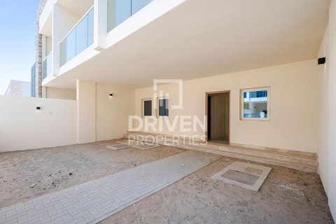 Villa de 4 chambres à Dubai Land, UAE No. 84364 20