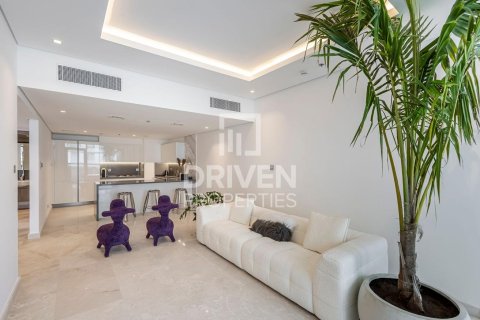 Townhouse de 4 dormitorios en Business Bay, UAE No. 84380 1