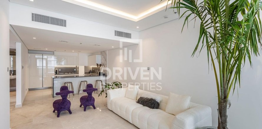 Townhouse de 4 dormitorios en Business Bay, UAE No. 84380