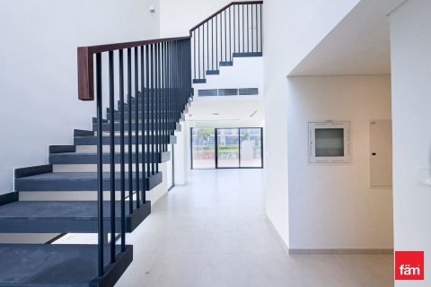 Townhouse de 4 dormitorios en Dubai, UAE No. 103900 2