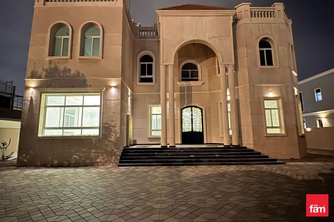 Villa de 5 chambres à Al Aweer, UAE No. 88672 3