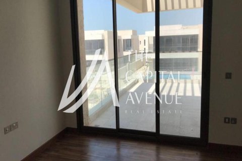 4 bedrooms Villa on the Saadiyat Island, UAE No. 29831 11