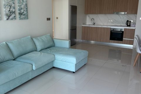 Квартира с 1 спальней в BEACH VISTA, Дубай, ОАЭ №97443 2
