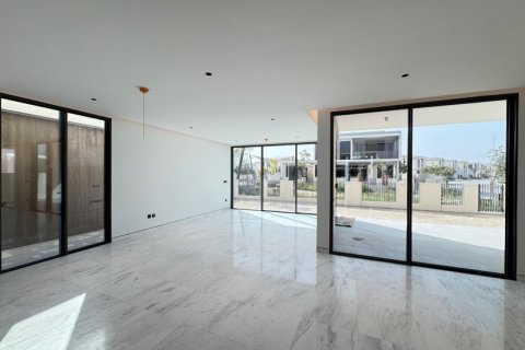 Villa de 5 chambres à Dubai, UAE No. 102388 2