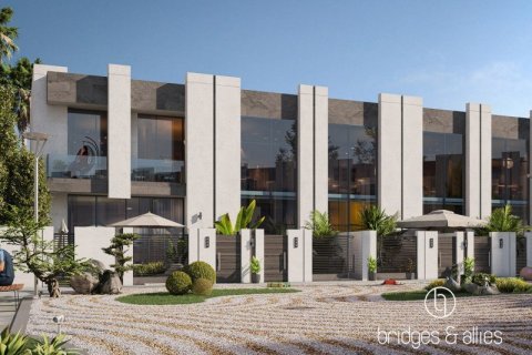 Villa de 4 dormitorios en Dubai Land, UAE No. 102404 7