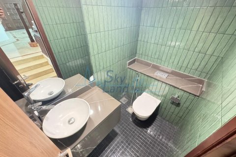 Villa de 4 chambres à Umm Suqeim, UAE No. 104868 10