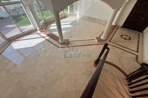 Villa de 4 chambres à Umm Suqeim, UAE No. 104868 36